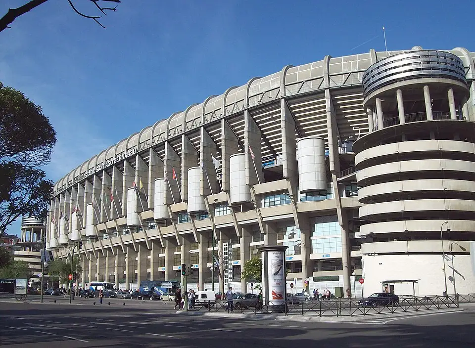 Plaza Mahou (Bernabéu brewery), Madrid